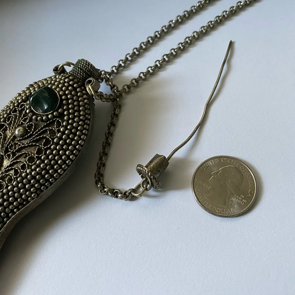 Vintage Metal Tibetan Filigree Perfume/Snuff Bottle Vial Fish Pendant Necklace - Picture 6 of 15
